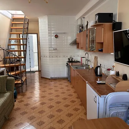 54 Tour Villa